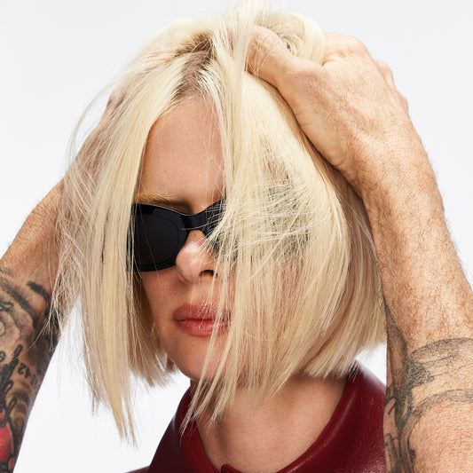 The Glassy Smooth Blowdry Spray